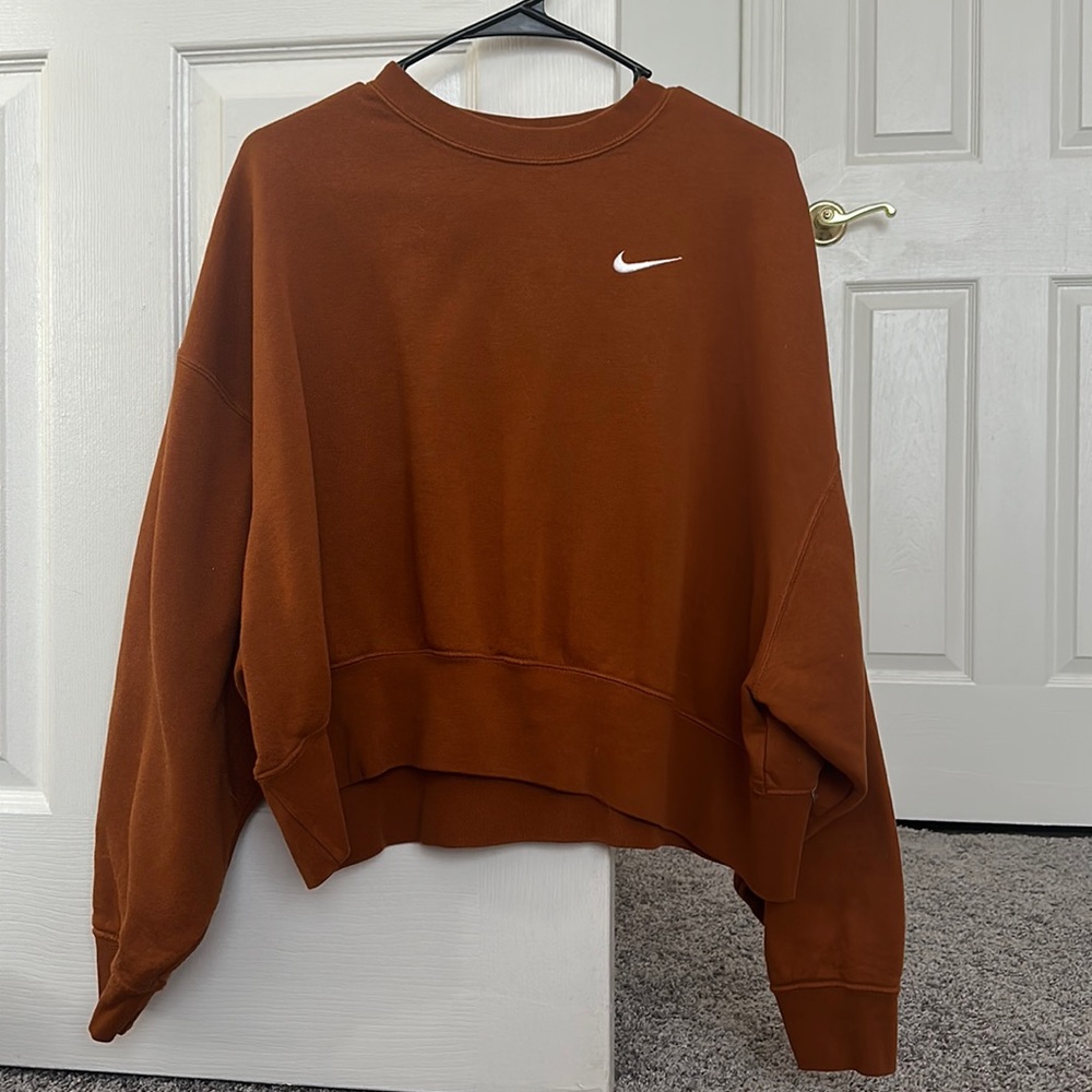 Nike cropped sweatshirt